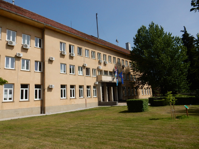 Gradska palača u Gospiću u Budačkoj ulici                                                                                                                                                                                                                 